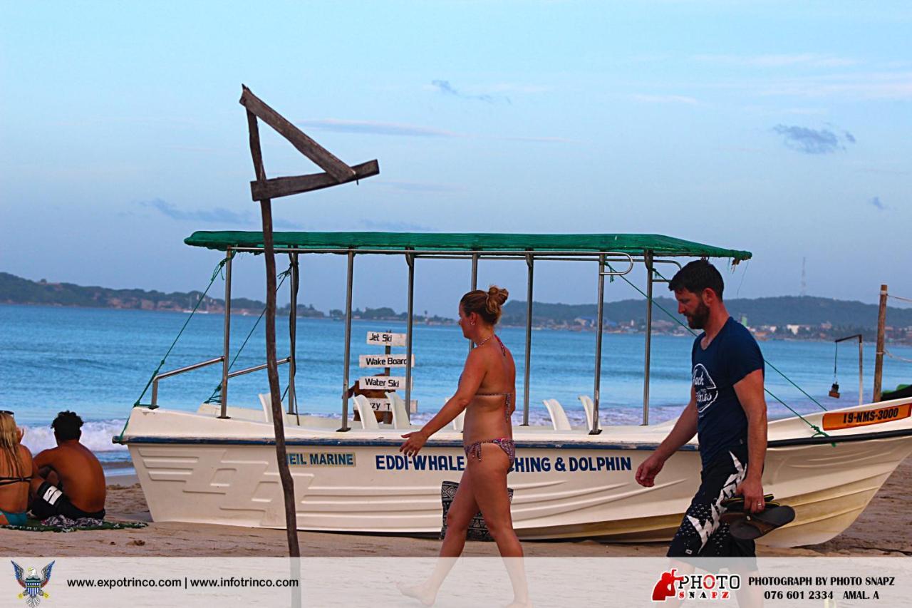 Luxury Everest Hotel Trincomalee Exterior foto